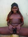    Chica Elly   